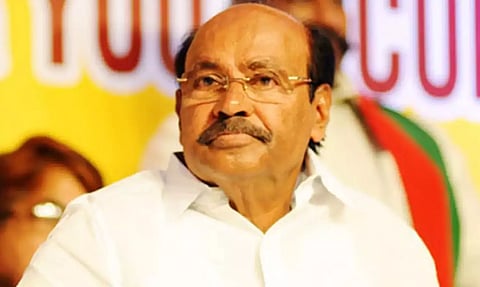 குரூப் 4 தேர்வு பணியிடங்களை 15 ஆயிரமாக உயர்த்த வேண்டும்- ராமதாஸ்