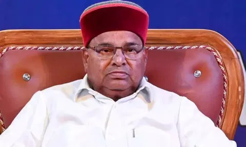 கர்நாடக கவர்னர் கெலாட் மீது ஜனாதிபதியிடம் புகார்? காங்கிரஸ் தலைவர்கள் ஆலோசனை