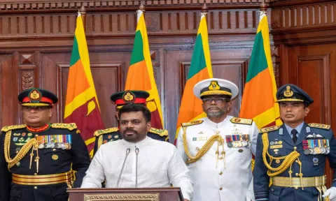 இலங்கை பாராளுமன்றம் இன்று கலைக்கப்படுகிறது?
