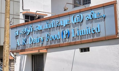 லட்டு விவகாரம்: ஏ.ஆர்.டெய்ரி நிறுவனம் மீது திருப்பதி தேவஸ்தானம் புகார்