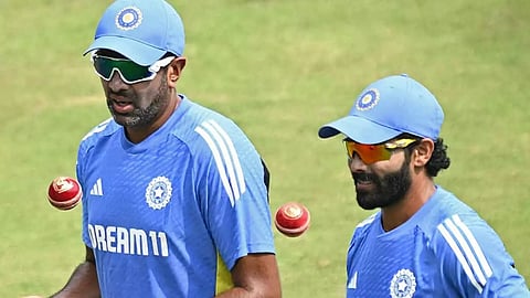 2-வது டெஸ்ட் நாளை தொடக்கம்: வங்கதேசதுக்கு எதிராக 3 சுழற்பந்து வீச்சாளர்களுடன் களமிறங்கும் இந்தியா?