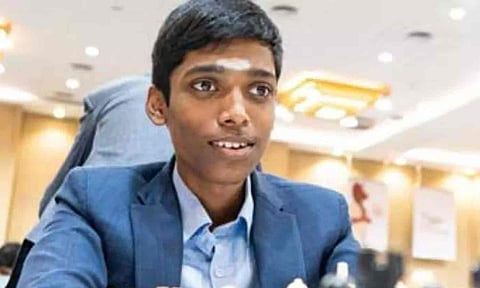 செஸ் ஒலிம்பியாட்டில் தங்கம் வென்று சாதனை- குகேஷ், பிரக்ஞானந்தா, வைஷாலிக்கு பாராட்டு