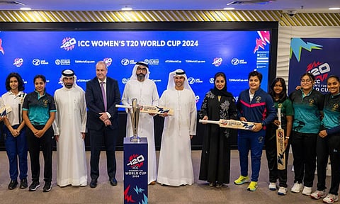 10 நாடுகள் பங்கேற்கும் மகளிர் 20 ஓவர் உலக கோப்பை நாளை தொடக்கம்