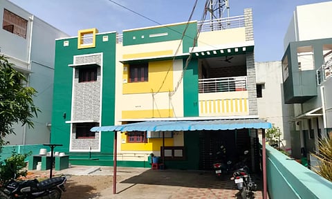 கொள்ளை நடந்த வீடு