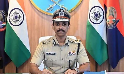 சென்னையில் 24 காவல் ஆய்வாளர்கள் பணியிட மாற்றம்