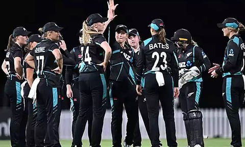 இந்தியாவுக்கு சுற்றுப்பயணம் மேற்கொள்ளும் நியூசிலாந்து மகளிர் அணி