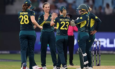 மகளிர் டி20 உலகக் கோப்பை: பாகிஸ்தானை பந்தாடியது ஆஸ்திரேலியா