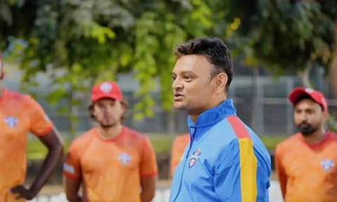 டெல்லி அணியின் புதிய தலைமை பயிற்சியாளராக ஹேமங் பதானி நியமனம்