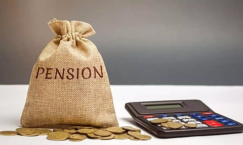 2 மனைவிகள் இருந்தால் யாருக்கு ஓய்வூதியம்?- மத்திய அரசு புதிய நடைமுறை