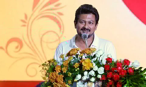 கல்வியை காவிமயமாக்கத் துடிக்கும் பாசிஸ்ட்டுகள்- உதயநிதி ஸ்டாலின்