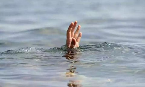 லிபியாவில் சோகம்: படகு கடலில் கவிழ்ந்த விபத்தில் 12 அகதிகள் பலி