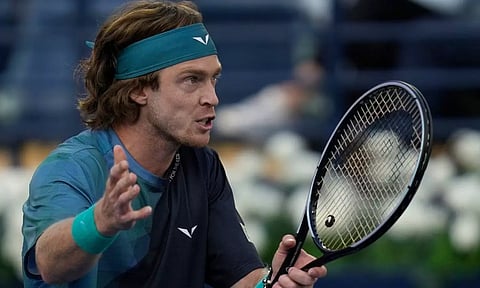 பாரீஸ் மாஸ்டர்ஸ் டென்னிஸ்: ரூப்லெவ், பெரேட்டினி முதல் சுற்றில் தோல்வி