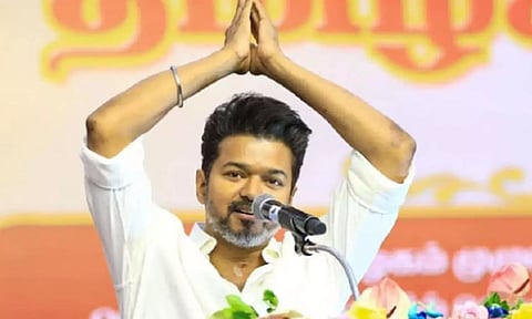 அன்பு, அமைதி, செல்வம் நிலைத்து நீடித்திருக்கட்டும்..- தீபாவளிக்கு விஜய் வாழ்த்து