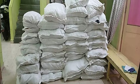 திருவண்ணாமலை கண்டாச்சிபுரம் அருகே 41 மூட்டை குட்கா பறிமுதல்