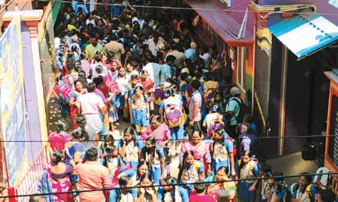 பள்ளியில் வாயு கசிவு- 2வது நாளாக அதிகாரிகள் சோதனை