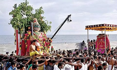 சூரசம்ஹாரம் என்பது அழிப்பது அல்ல....ஆட்கொள்வது!