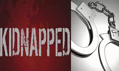 நெல்லுக்கான பணத்தை கொடுப்பதில் தாமதம்: அரிசி ஆலை உரிமையாளரை காருடன் கடத்திய 4 பேர் கைது