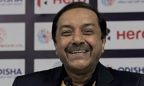 சர்வதேச ஆக்கி சம்மேளன தலைவராக தய்யூப் இக்ராம் தேர்வு- ஆக்கி இந்தியா அமைப்பு வாழ்த்து