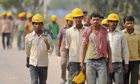 தீபாவளி கொண்டாட ஊருக்குச் சென்ற வடமாநில தொழிலாளர்கள்- தொழிற்சாலைகளில் உற்பத்தி பாதிப்பு