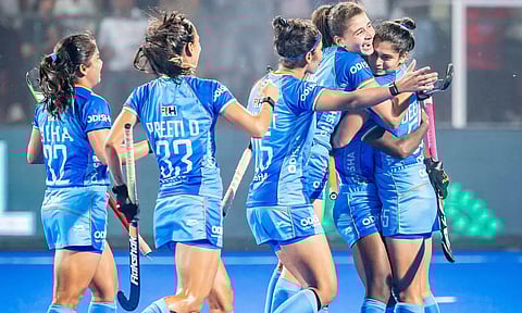 மகளிர் ஆசிய சாம்பியன்ஸ் கோப்பை ஹாக்கி: தென் கொரியாவை வீழ்த்தியது இந்தியா