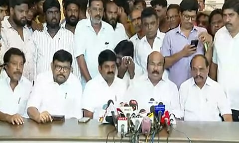 தமிழகத்தில் மக்களுக்கு பாதுகாப்பு இல்லாத சூழல் நிலவுகிறது- அதிமுக முன்னாள் அமைச்சர் ஜெயக்குமார்