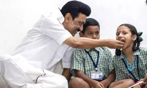 குழந்தைகள் கனவுகள் ஈடேறத் துணை நிற்போம்- முதலமைச்சர் வாழ்த்து