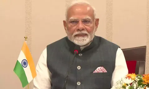 நைஜீரிய அதிபர் டினுபுவுடன் பிரதமர் மோடி பேச்சுவார்த்தை