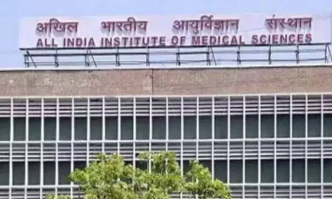 ஸ்கேன் எடுக்கணுமா 3 வருஷத்துக்கு அப்புறம் வாங்க..! டெல்லி எய்ம்ஸ்-ல் அலைக்கழிக்கப்படும் நோயாளிகள்