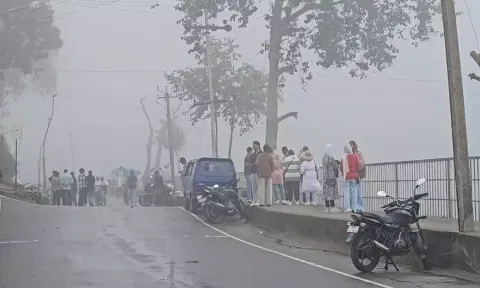 கொடைக்கானலில் பனிப்பொழிவு: வாகன ஓட்டிகள் கடும் அவதி