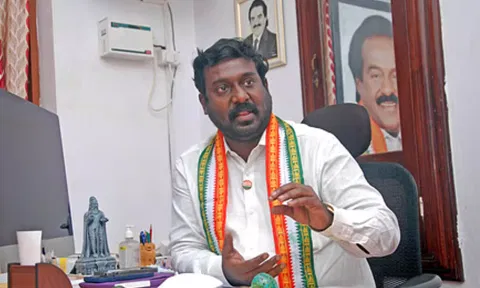 குமரி மீனவர் கடலில் மாயம்..! மத்திய அரசுக்கு விஜய் வசந்த் எம்.பி கோரிக்கை