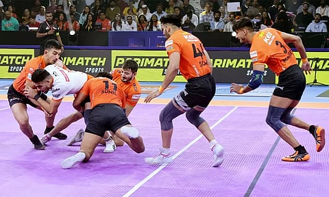 புரோ கபடி லீக்: புனேரி பால்டனை வீழ்த்தி வெற்றி பெற்ற யு மும்பா