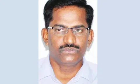 கலெக்டர் பதவியை உதறிவிட்டு துறவியாகும் அரசு அதிகாரி