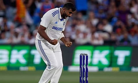 டெஸ்ட் கிரிக்கெட்: ஒரு ஆண்டில் 50 விக்கெட்- கபில் தேவ் சாதனையை சமன் செய்த பும்ரா