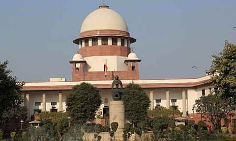 அரசுப்பணியில் சேர்ந்தவர்களின் ஆவணங்களை சரிபார்க்க வேண்டும்- அனைத்து மாநில போலீசுக்கும் சுப்ரீம் கோர்ட் உத்தரவு