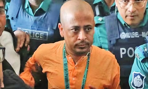 வங்கதேசத்தில் தொடரும் பதட்டம் இந்து துறவி, சீடர்கள் மீது வழக்கு