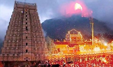 நினைத்தாலே முக்தி தரும் திருவண்ணாமலை: 13-12-2024 கார்த்திகை திருநாள்