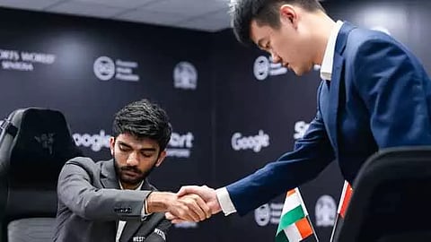 உலக செஸ் சாம்பியன்ஷிப்: 12-வது சுற்று ஆட்டத்தில் இந்திய வீரர் குகேஷ் தோல்வி