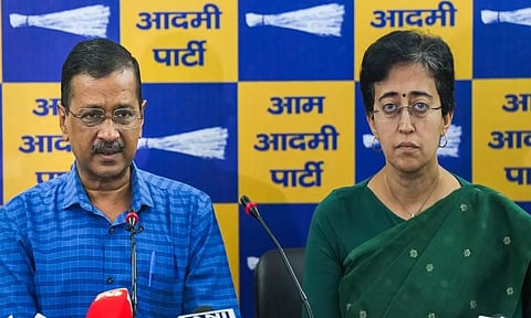 ஆம் ஆத்மிக்கு அடுத்த அதிர்ச்சி: டெல்லியில் மேலும் ஒரு எம்.எல்.ஏ. விலகல்