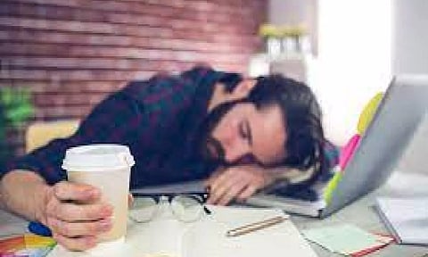 பணியின் போது தூக்க கலக்கமா.... எப்படி துரத்தலாம்?