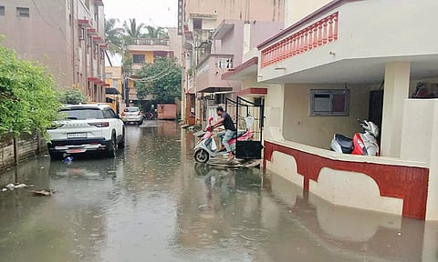 புதுச்சேரியில் மீண்டும் தொடர் மழை- முன்னெச்சரிக்கை நடவடிக்கைகள் தீவிரம்