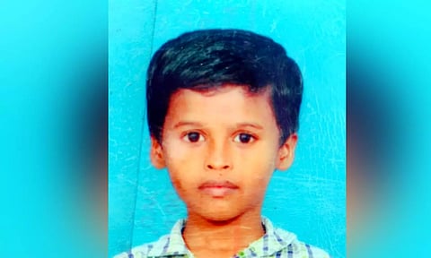 கோவில்பட்டி சிறுவன் கொலையில் விசாரணை தீவிரம்: உடலில் காயங்கள் இருப்பதாக போலீசார் தகவல்