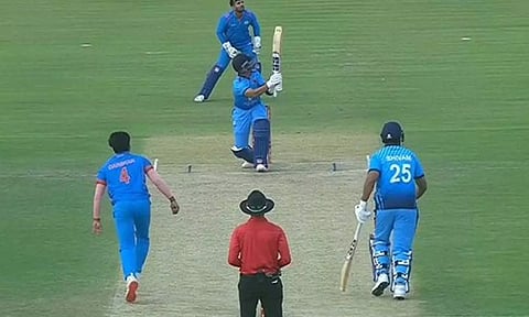 சையத் முஷ்டாக் அலி: ரகானே அதிரடியால் 3-வது அணியாக அரையிறுதிக்கு முன்னேறியது மும்பை