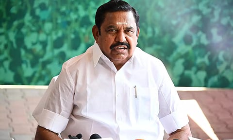 சிறுவன் கொலை: இது தான் சட்டம் ஒழுங்கை ஒரு முதல்வர் நேரடி கட்டுப்பாட்டில் வைத்திருக்கும் விதமா?- இபிஎஸ்