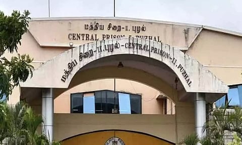 38 கைதிகள் புழல் சிறைக்கு மாற்றம்