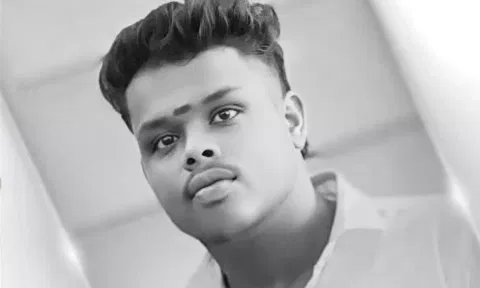 சேரன்மகாதேவியில் துணிகரம்: சட்டக்கல்லூரி மாணவர் கத்தியால் குத்திக் கொலை