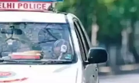 தேர்வுக்கு பயந்து பள்ளிகளுக்கு  வெடிகுண்டு மிரட்டல் விடுத்த மாணவர்கள்- போலீஸ் விசாரணையில் அம்பலம்