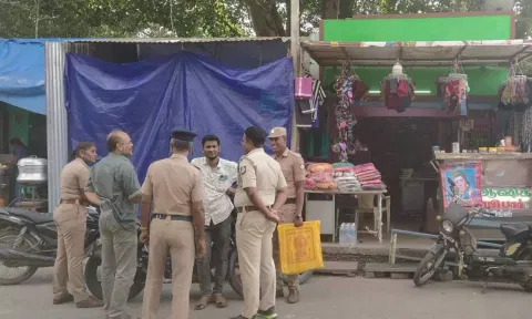 பெண்ணை வெட்டிக்கொன்ற கள்ளக்காதலன்