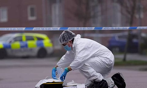 இங்கிலாந்தில் 2 பெண்கள் குத்திக்கொலை