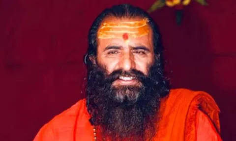 மகா கும்பமேளாவில் இந்துக்கள் அல்லாதோர் கடை வைக்கக்கூடாது - மஹந்த் ரவீந்திர புரி