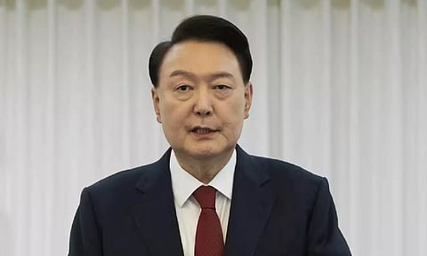 தென் கொரியா அதிபரை கைது செய்ய முயற்சி- ஆதரவாளர்கள் போராட்டம் நடத்தியதால் பரபரப்பு